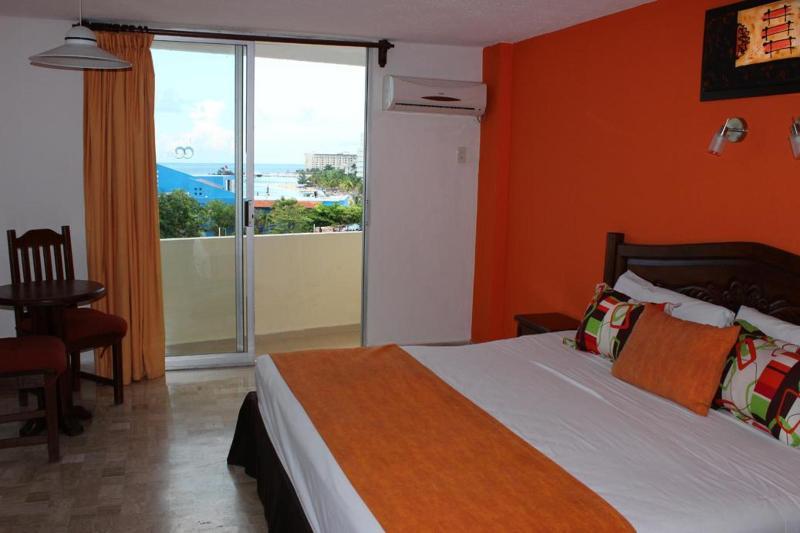 Hotel Calypso Cancún Exteriör bild